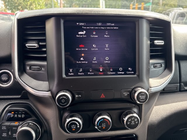 Used 2019 RAM 1500 4x4 Crew Cab image 22
