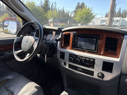 Used 2006 Dodge Ram 2500 Truck Laramie w/ Protection Group AWD/4WD image 17