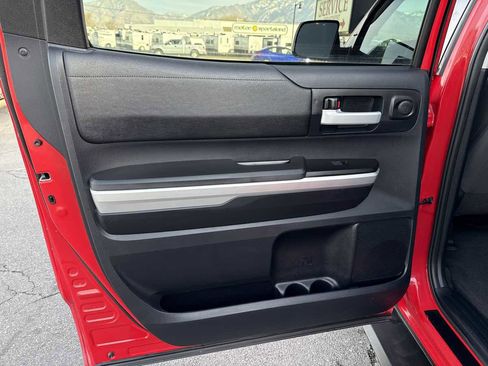 Used 2015 Toyota Tundra SR5 image 15