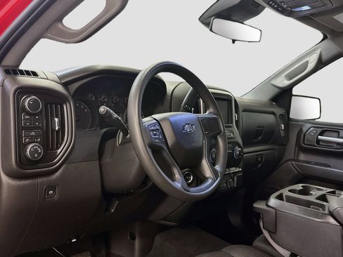 Used 2024 Chevrolet Silverado 1500 Custom Trail Boss w/ Dark Appearance Package AWD/4WD image 18