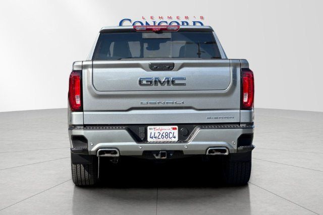 Used 2025 GMC Sierra 1500 Denali Ultimate AWD/4WD image 5