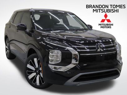 New 2025 Mitsubishi Outlander SE