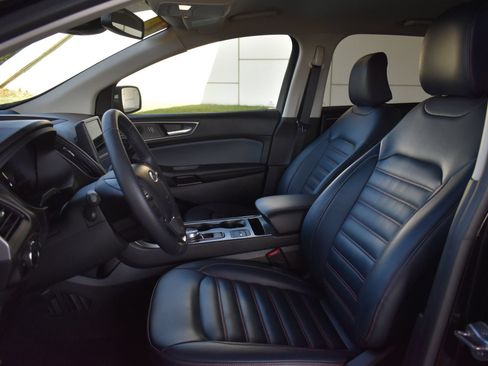 Used 2024 Ford Edge SEL w/ Sport Appearance Package AWD/4WD image 15
