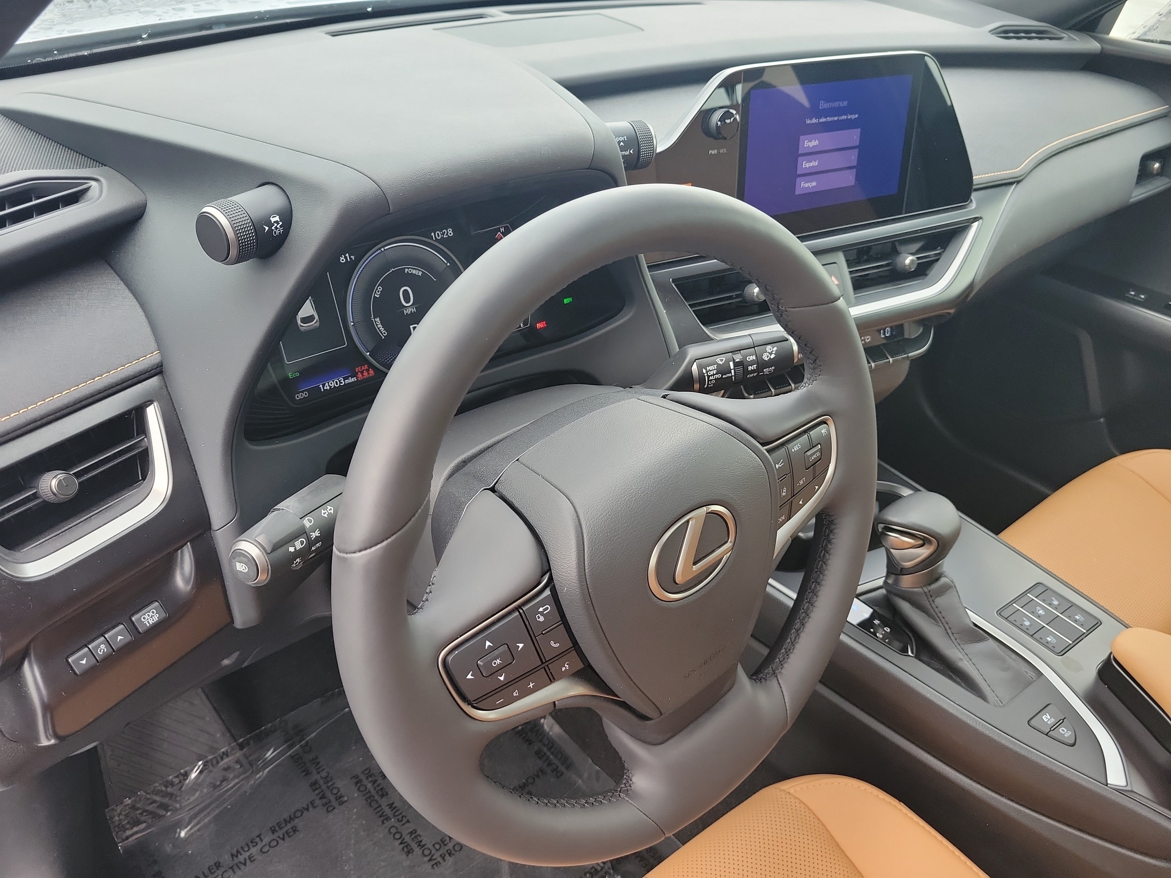 Used 2024 Lexus UX 250h FWD w/ Premium Package image 23