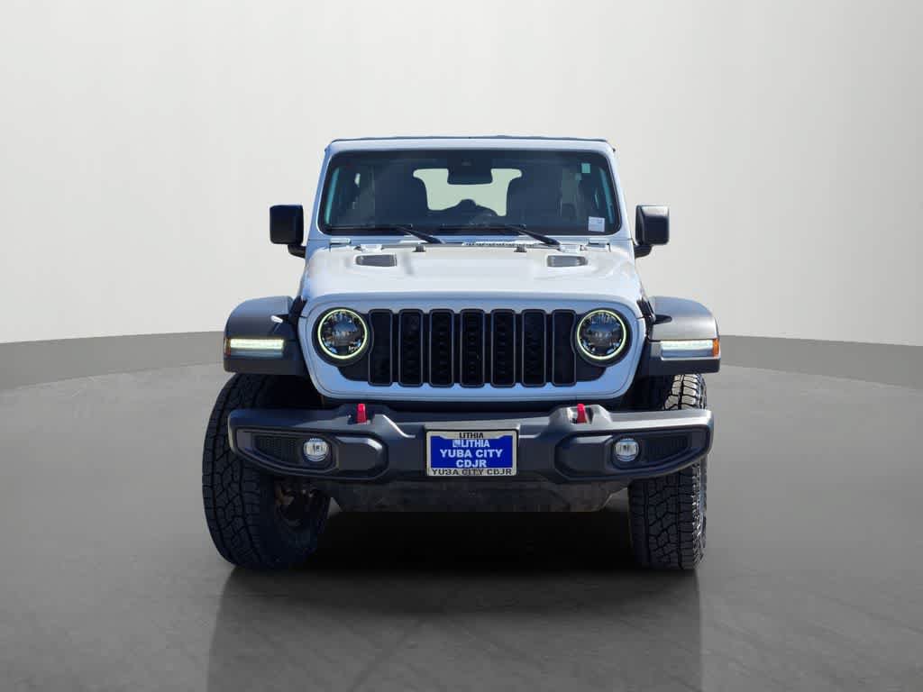 Used 2024 Jeep Wrangler Unlimited Rubicon AWD/4WD image 2