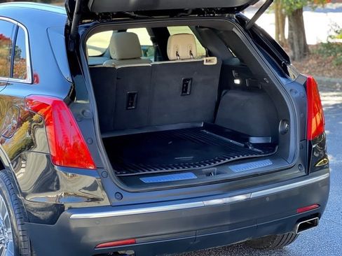 Used 2017 Cadillac XT5 Luxury w/ Driver Awareness Package image 45