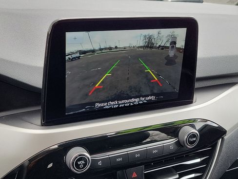 Used 2020 Ford Escape SEL FWD image 15