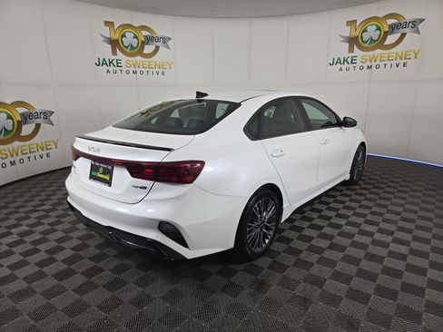 Used 2024 Kia Forte GT-Line w/ GT-Line Premium Package FWD image 10
