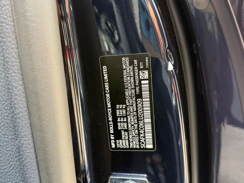 Used 2020 Rolls-Royce Ghost image 48