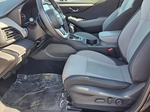 Used 2024 Subaru Outback Premium image 15