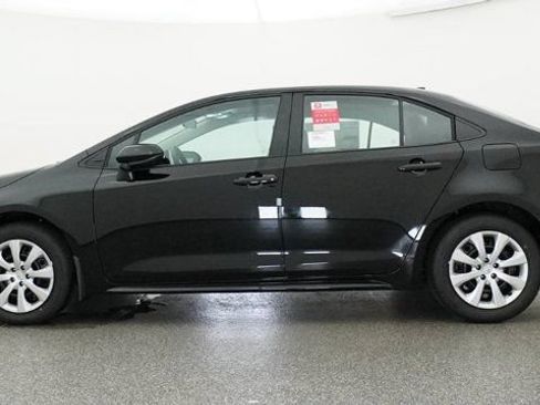 New 2026 Toyota Corolla LE FWD image 37