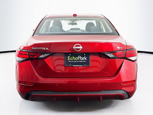 Used 2024 Nissan Sentra SV image 7