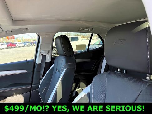 New 2025 Buick Envision Sport Touring image 15