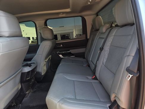 Used 2023 Toyota Tundra Limited AWD/4WD image 19