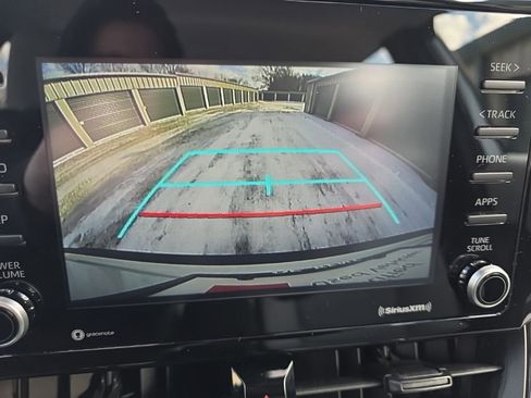 Certified 2022 Toyota Corolla Cross L image 22