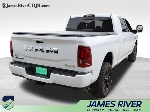 Used 2025 RAM 3500 Laramie w/ Sport Appearance Package AWD/4WD image 5
