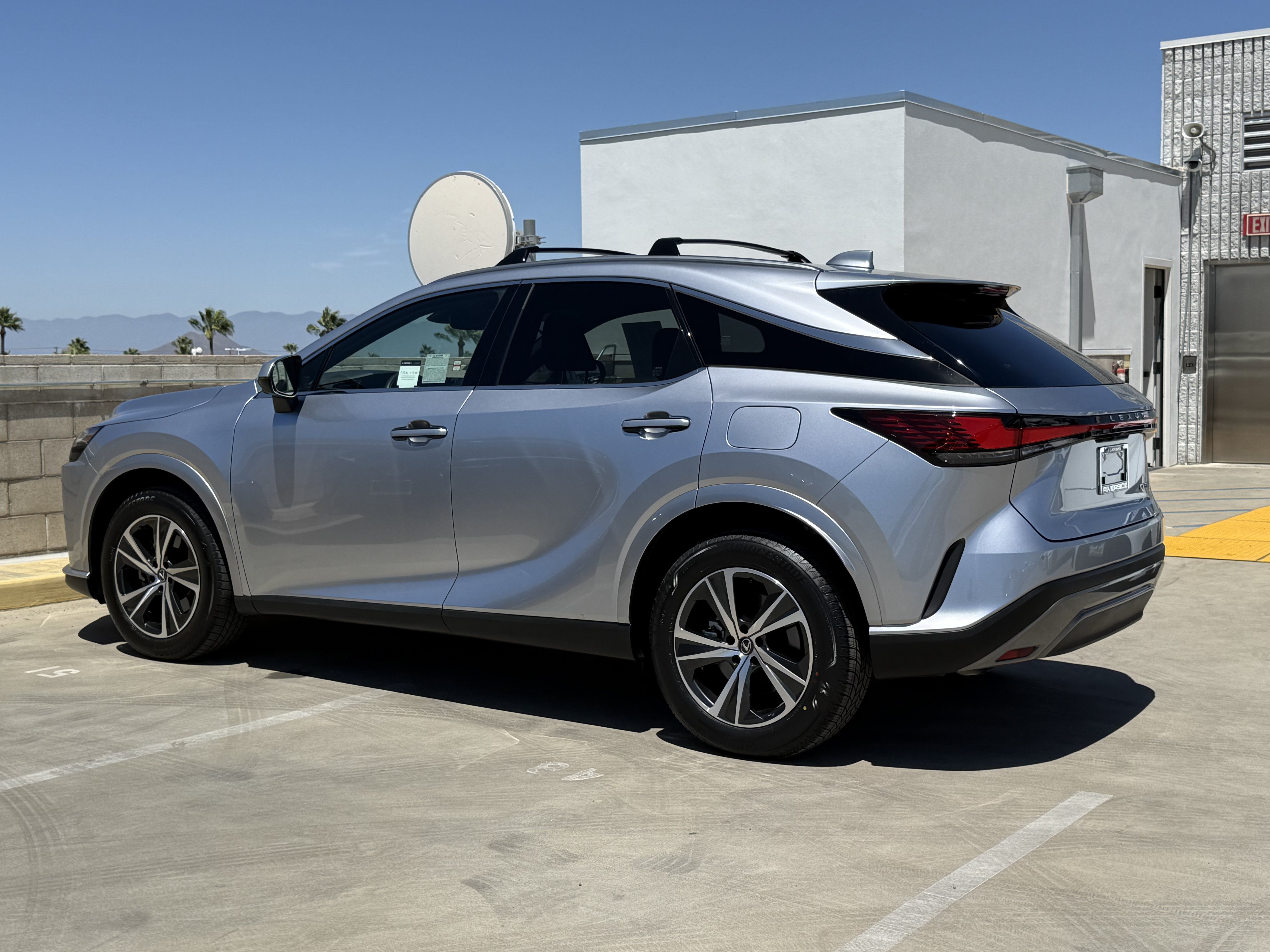 Certified 2025 Lexus RX 350 Premium w/ Accessory Package FWD image 10