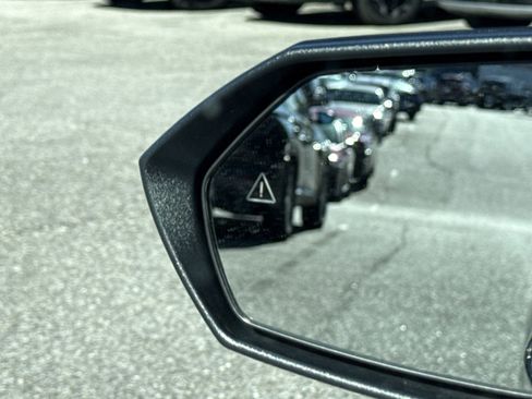 Certified 2025 Hyundai Elantra Sport image 17