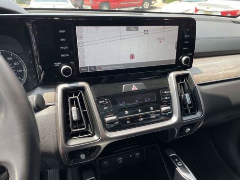 Used 2023 Kia Sorento X-Line EX AWD/4WD image 13