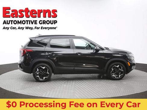 Used 2025 Kia Seltos S FWD image 43