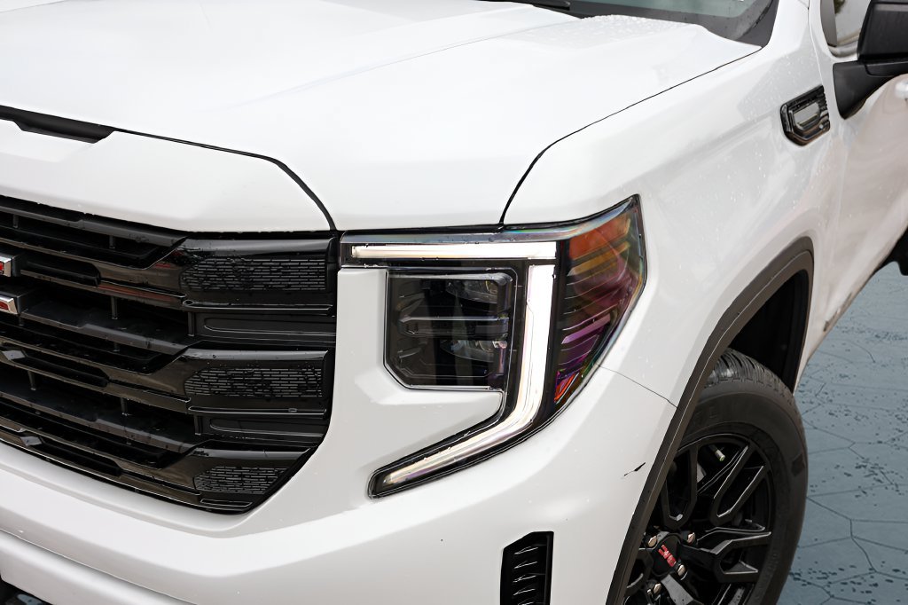 Used 2024 GMC Sierra 1500 Elevation RWD image 2