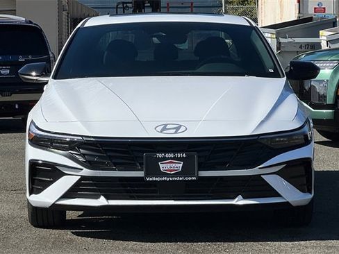 New 2026 Hyundai Elantra SEL Sport image 3