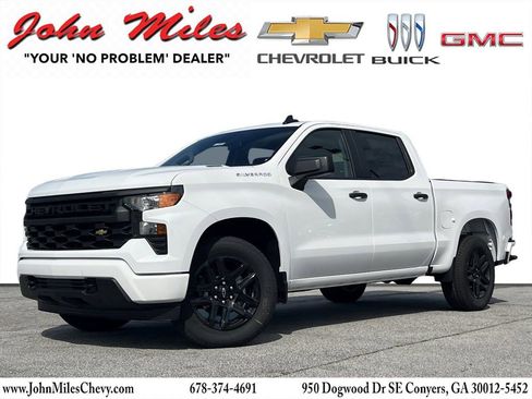 New 2026 Chevrolet Silverado 1500 Custom image 1