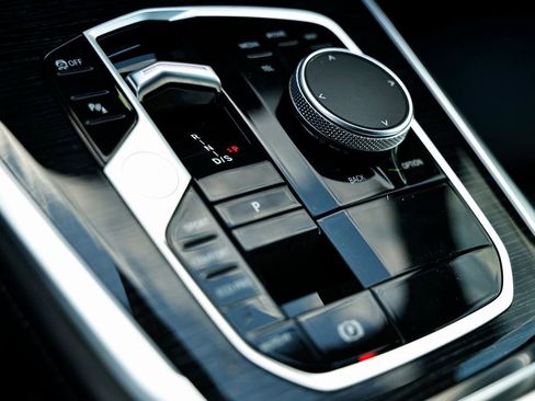 New 2026 BMW X5 sDrive40i w/ M Sport Package image 39