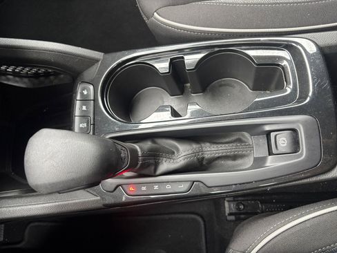 Used 2025 Chevrolet TrailBlazer LT image 39