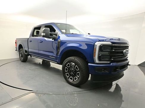 New 2026 Ford F250 4x4 Crew Cab Super Duty image 1