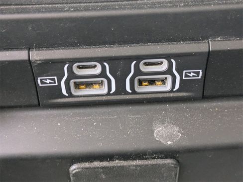 Used 2022 RAM 1500 Laramie image 14