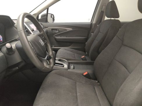 Used 2020 Honda Pilot LX image 17