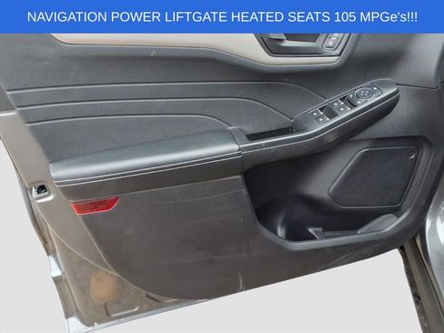 Used 2022 Ford Escape SE w/ Convenience Package image 18