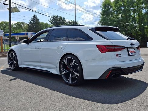 Used 2022 Audi RS 6 AWD/4WD image 4
