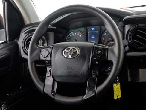 Used 2018 Toyota Tacoma SR RWD image 15