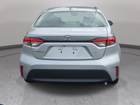 Used 2023 Toyota Corolla LE FWD image 6