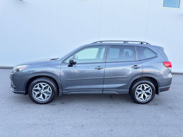Used 2024 Subaru Forester Premium AWD/4WD image 10