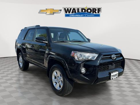 Used 2024 Toyota 4Runner SR5 Premium w/ Moonroof Package AWD/4WD image 1