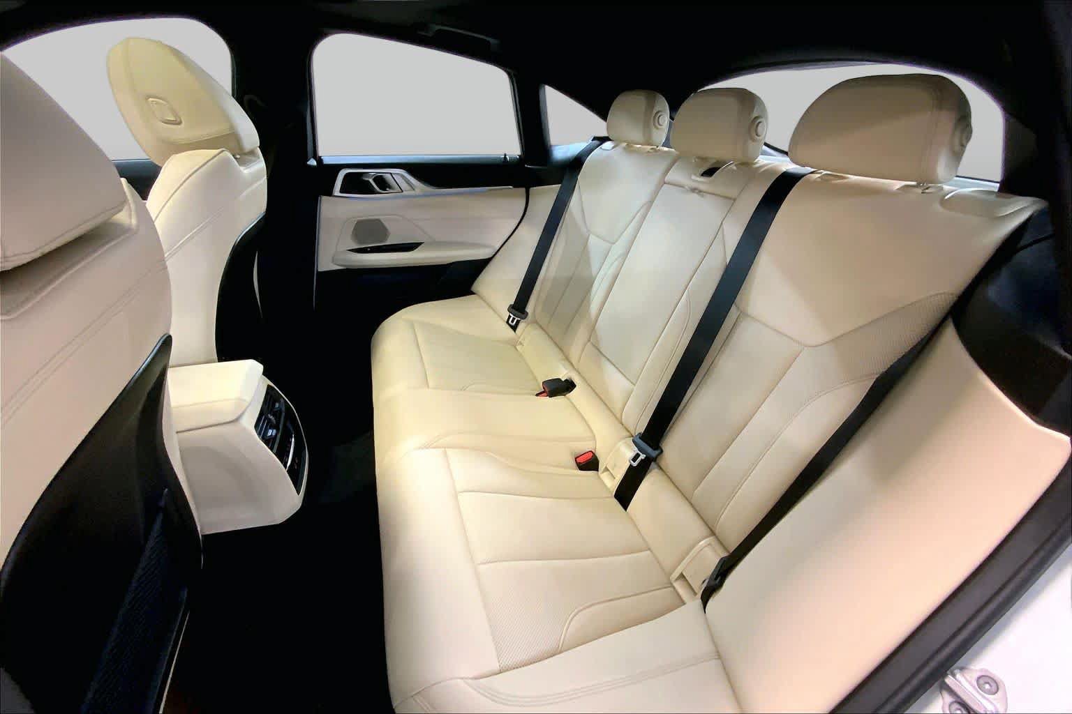 Used 2024 BMW i4 xDrive40i w/ Premium Package AWD/4WD image 20