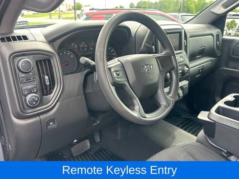 Used 2022 Chevrolet Silverado 1500 Custom Trail Boss w/ LPO, Dark Essentials Package AWD/4WD image 14