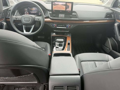 Used 2023 Audi Q5 2.0T Premium Plus w/ Premium Plus Package AWD/4WD image 9