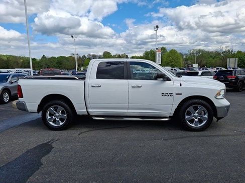 Certified 2016 RAM 1500 Big Horn RWD image 9