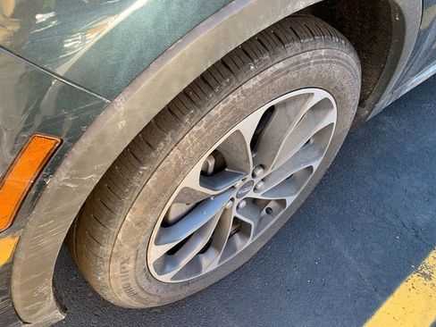 Used 2023 Lincoln Nautilus Reserve w/ Equipment Group 201A image 2