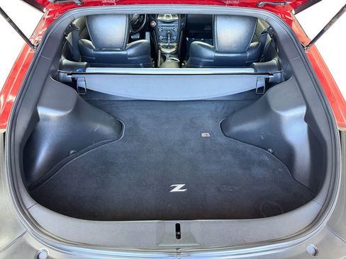 Used 2014 Nissan 370Z Touring w/ Sport Package RWD image 19