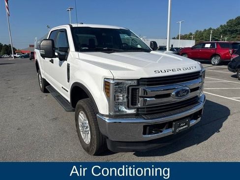 Used 2019 Ford F250 XL w/ STX Appearance Package AWD/4WD image 13