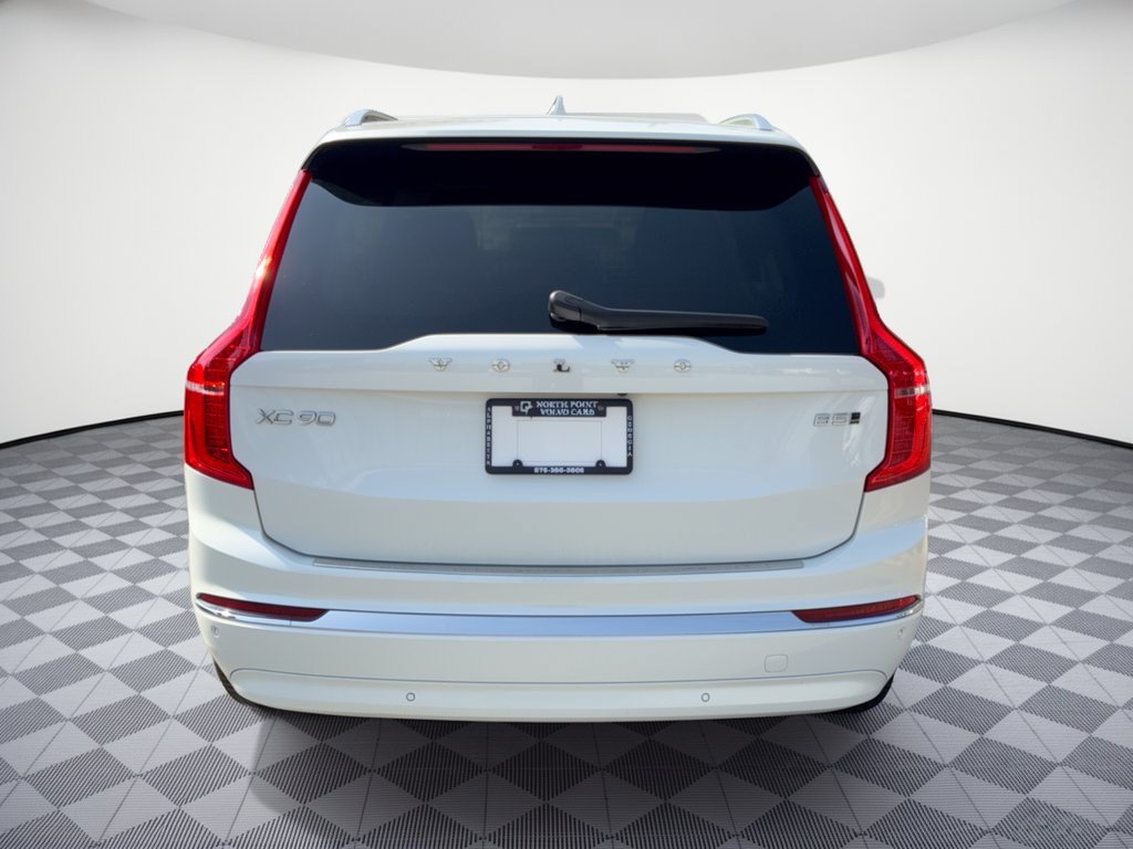 Certified 2025 Volvo XC90 B5 Plus w/ Protection Package Premier AWD/4WD image 11