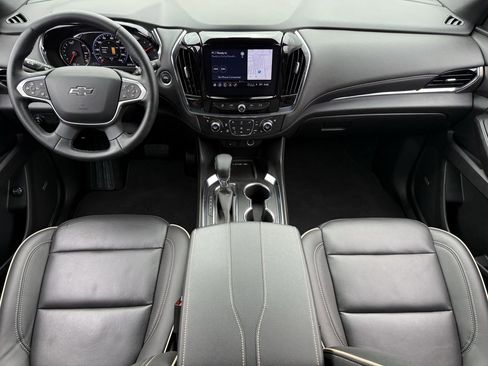 Used 2023 Chevrolet Traverse Premier w/ Redline Edition FWD image 10
