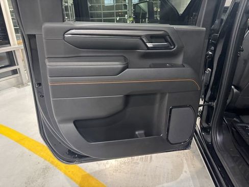 Used 2024 GMC Sierra 2500 AT4 w/ Technology Package image 22