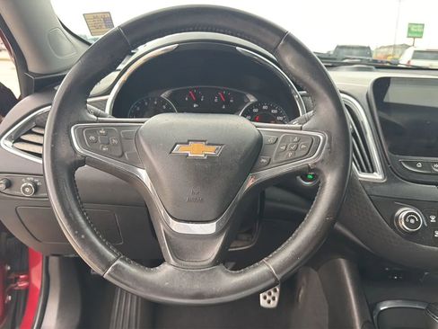 Used 2017 Chevrolet Malibu LT FWD image 52