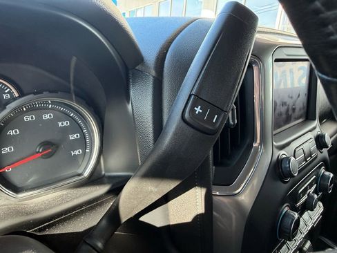 Used 2021 Chevrolet Silverado 1500 LT image 21